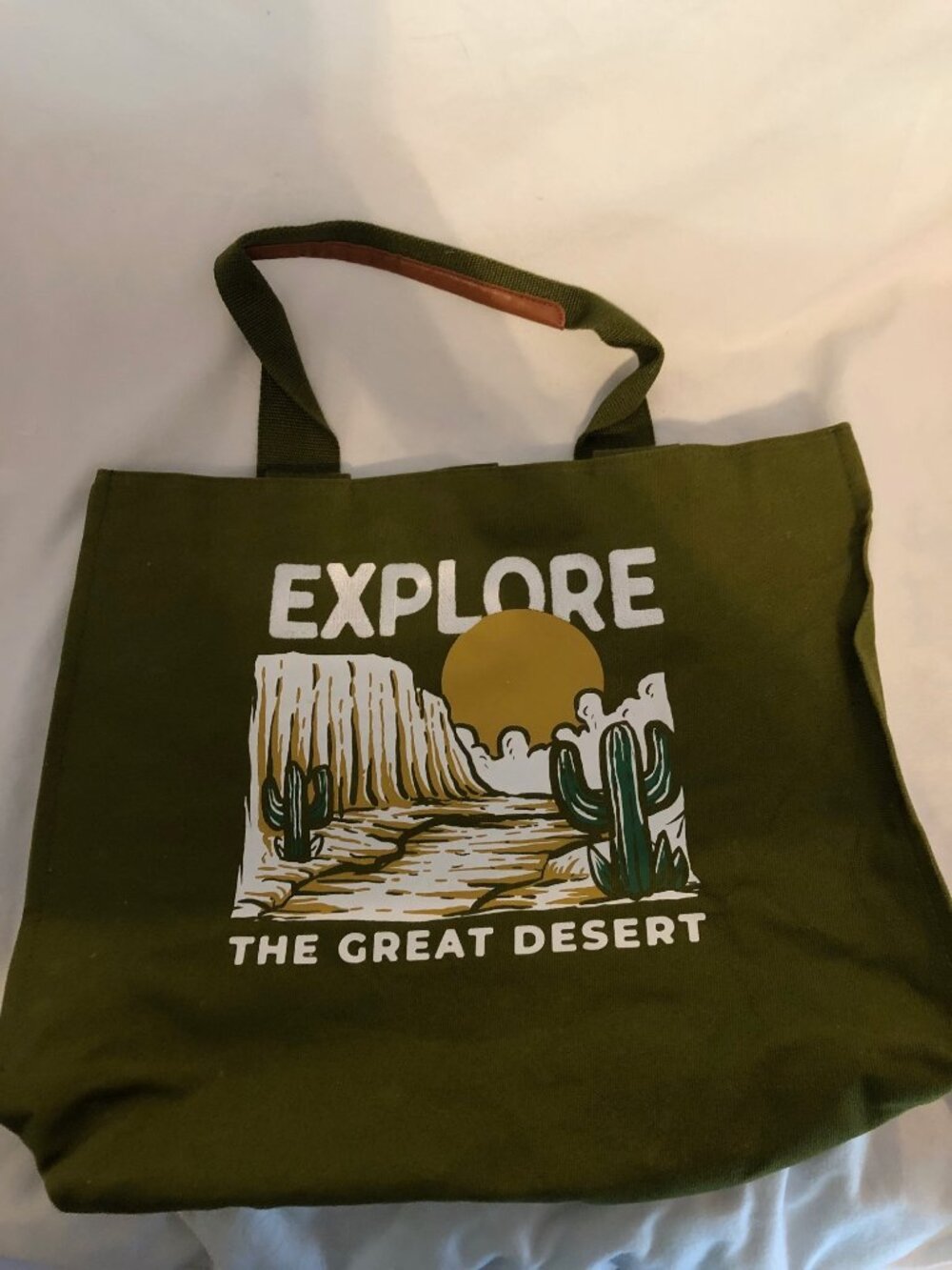 National Parks Women's Explore Tote Handbag Green